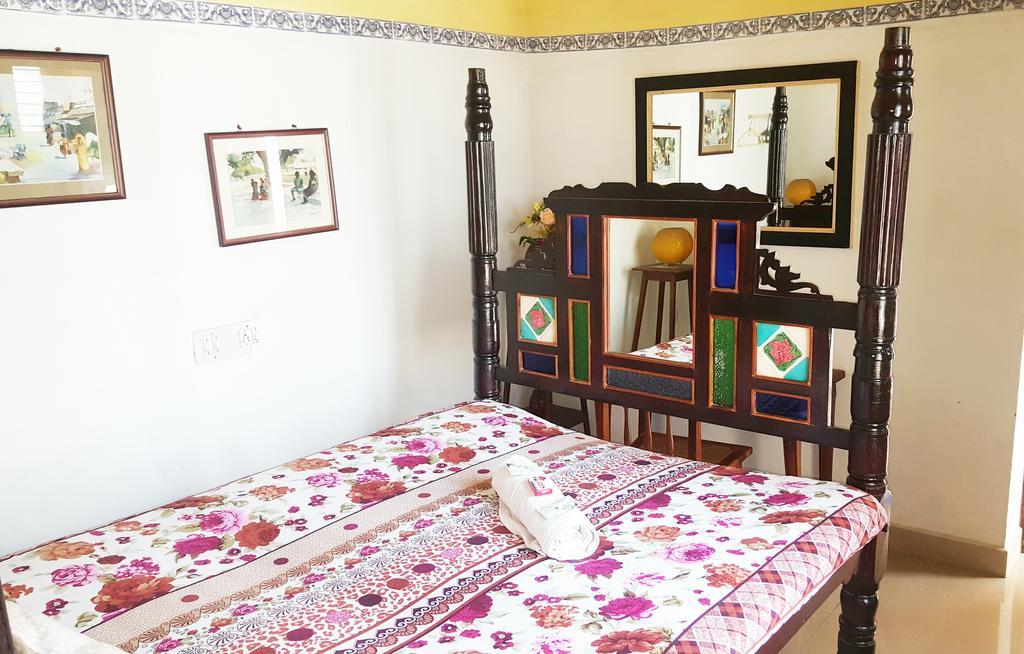 A La Villa Creole ポンディシェリ エクステリア 写真