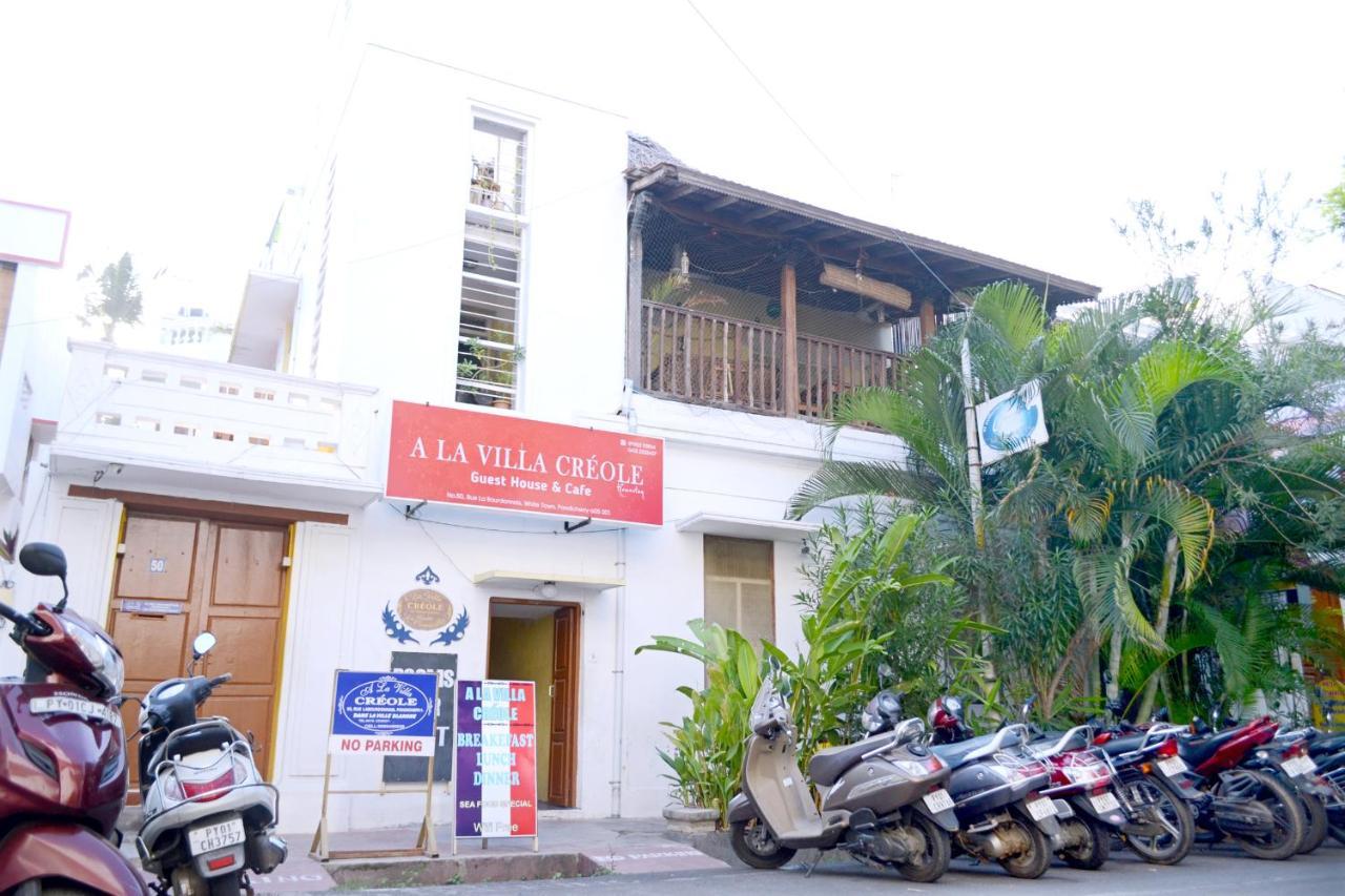 A La Villa Creole ポンディシェリ エクステリア 写真